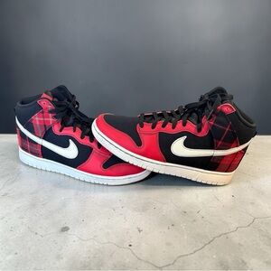 Nike Dunk High SE ‘Tartan Plaid’